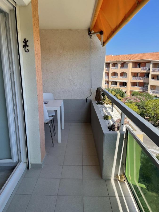 Bormes-Les-Mimosas - Appart 25M2 Avec Balcon - 4P Εξωτερικό φωτογραφία